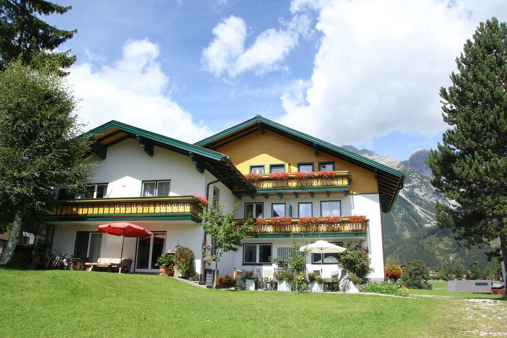 Apartmenthaus Dornroeschen Ramsau am Dachstein Exteriör bild